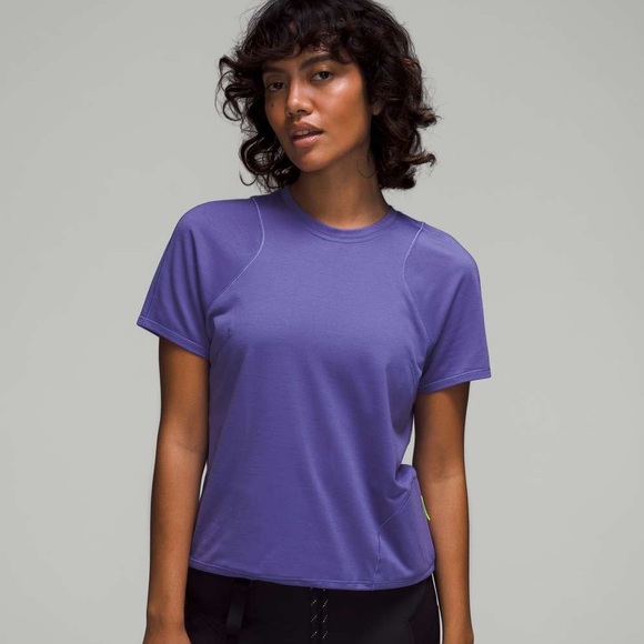 lululemon athletica Tops - 🍋 Lululemon | Lightweight Cinched Hem Hiking T-Shirt